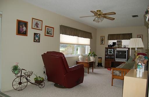 4th image of 3806 Rowena Cir
