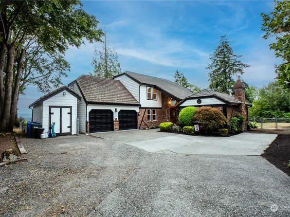 8410 30th Street E, Edgewood, WA 98371