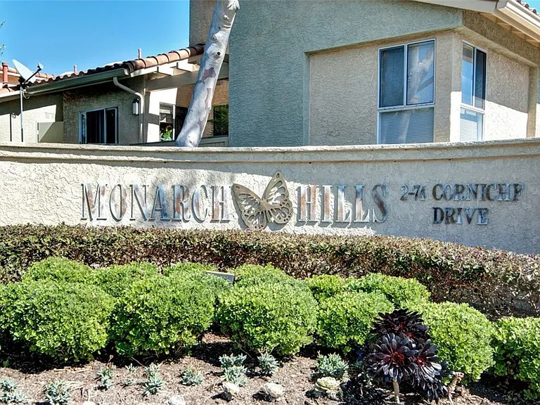 74 Corniche Dr — Photo 19