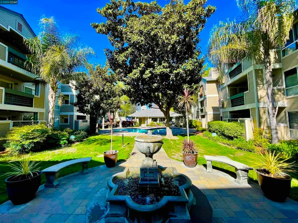 2550 Oak Rd APT 316, Walnut Creek, CA 94597