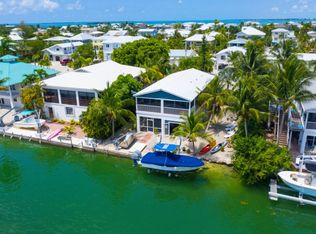 949 Caribbean Dr E, Summerland Key, FL 33042