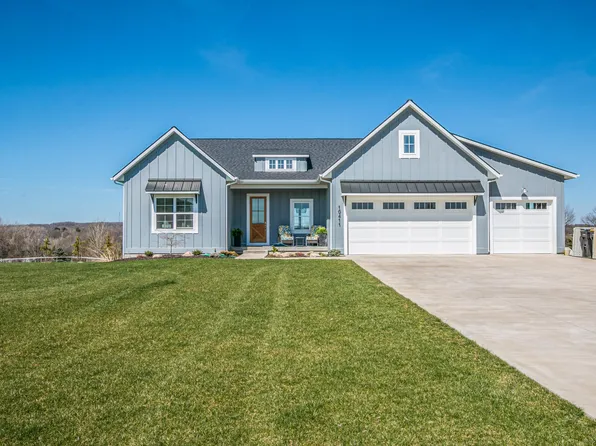 10411 Eastern Ave SE, Wayland, MI 49348