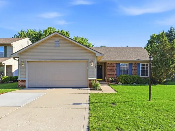 546 E Pine Ridge Dr, Westfield, IN 46074
