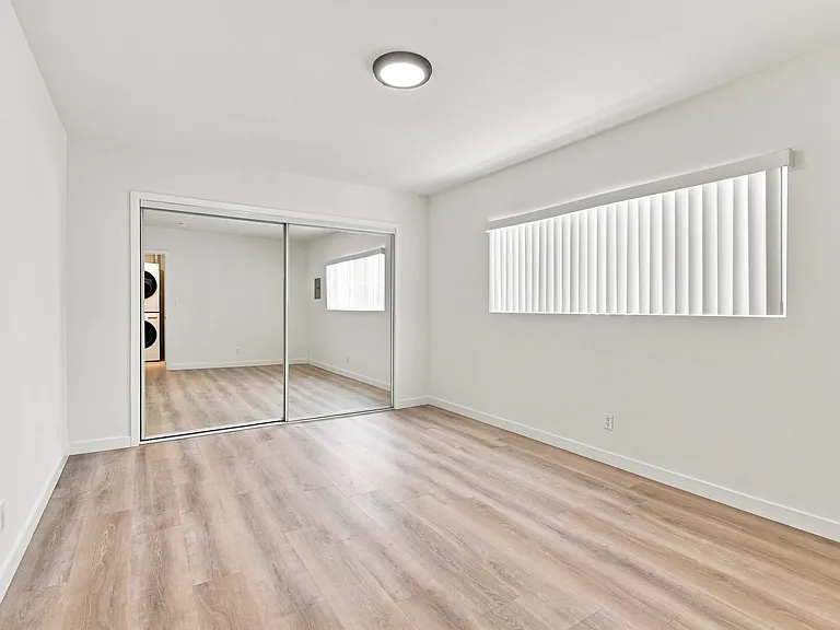 212 S Jackson St #3 — Photo 11