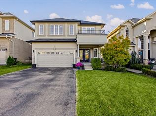 7 Lampman Dr, Grimsby, ON L3M 0E3