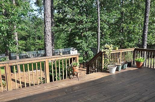 Large Deck and Water View