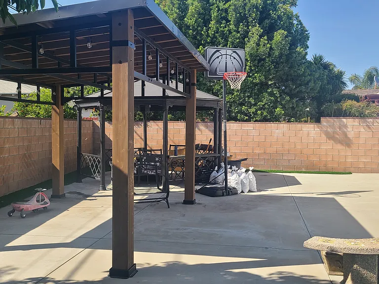 2019 N Manning St — Photo 44