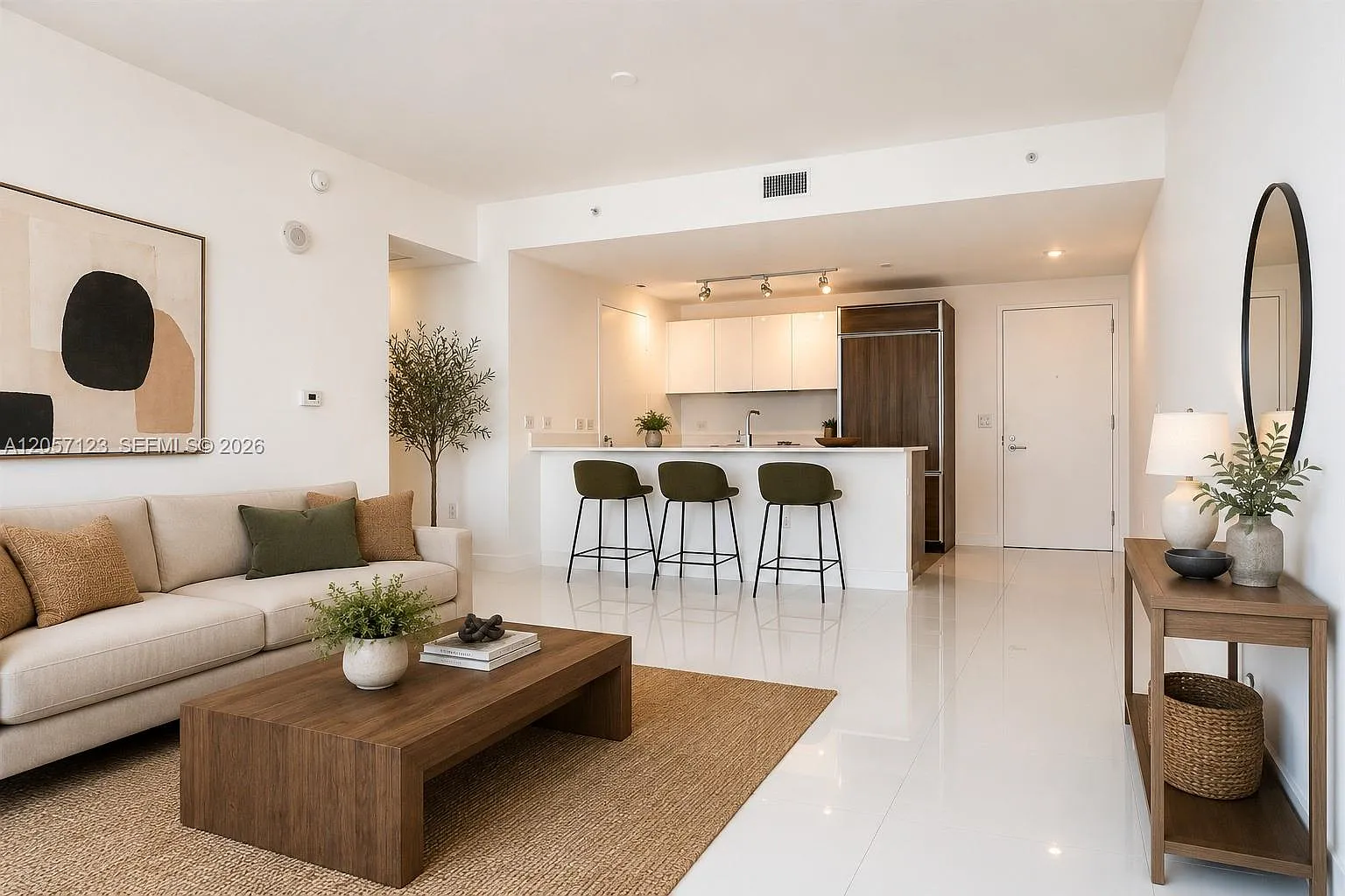 1100 Millecento Residence — Photo 1