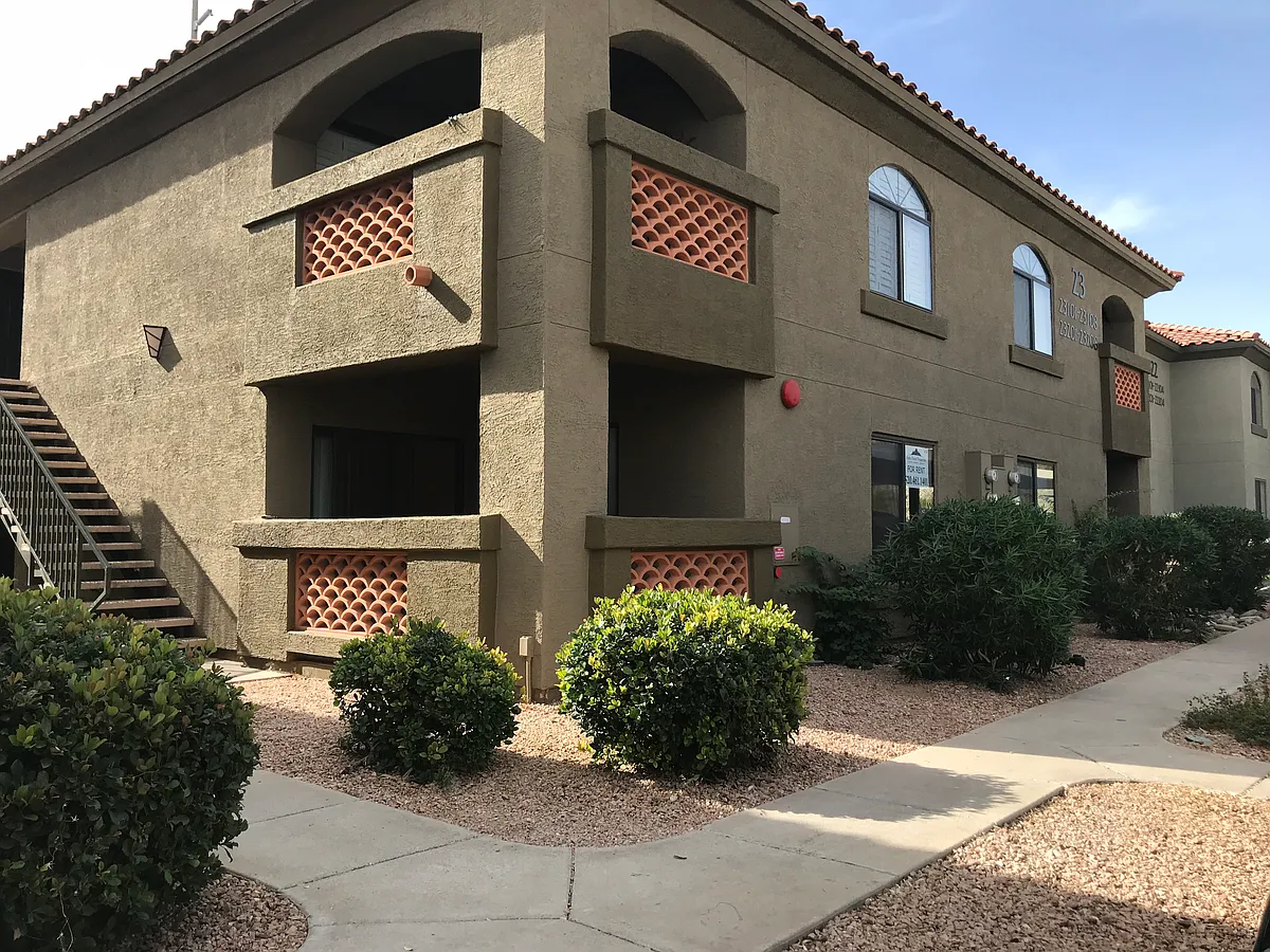 Building Photo - 5751 N Kolb Rd #23105