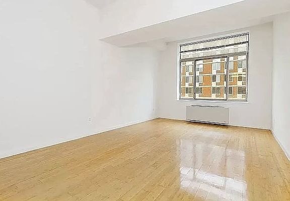 2nd image of 1955 1st Ave APT 628