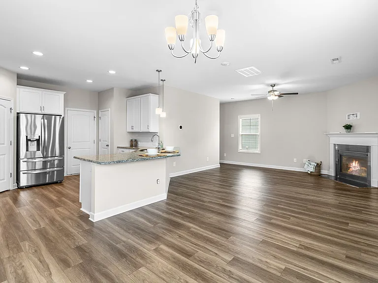 1319 Water Leaf Dr — Photo 5