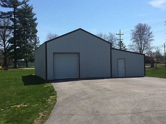 3rd image of 7241 E County Road 50 S
