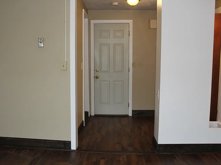350 Caroline St #3 — Photo 13