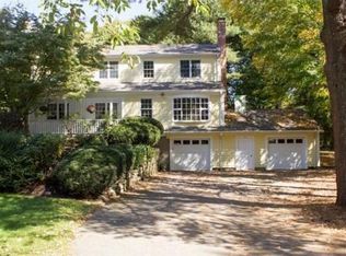 8 Winter St, Medfield, MA 02052