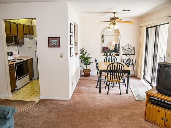 5th image of 0 Lakeshore Ln #96-28
