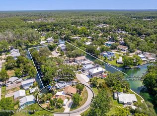 5507 Darlene St, Weeki Wachee, FL 34607