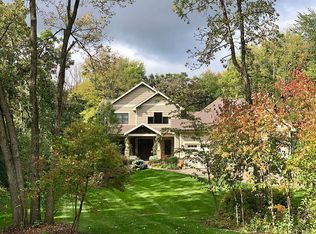 6713 Shamrock Glen Cir, Middleton, WI 53562