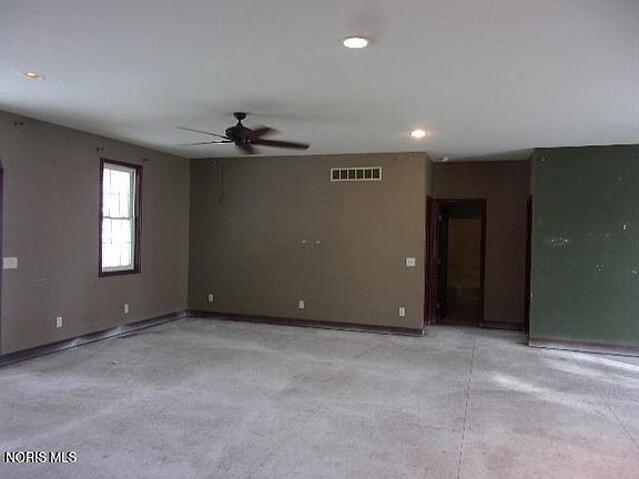 2nd image of 5987 County Highway 107