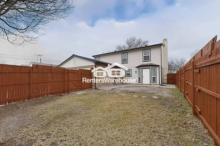 1818 Indian Creek Ct — Photo 37