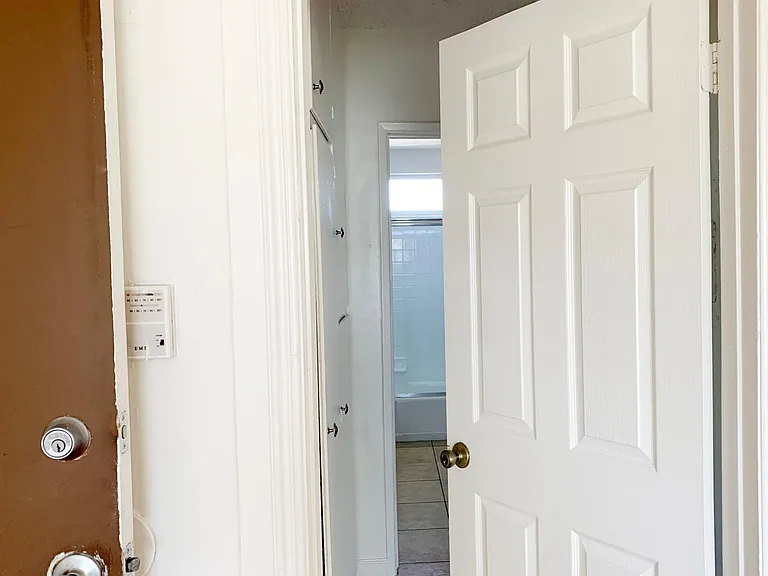 11258 Tiara St #7 — Photo 16