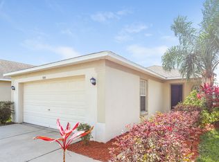 908 Seminole Sky Dr, Ruskin, FL 33570