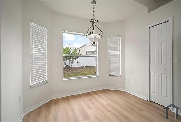 13004 Montrose Grove Ct — Photo 7