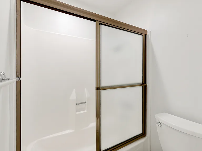 4033 Ralston Cmn — Photo 28