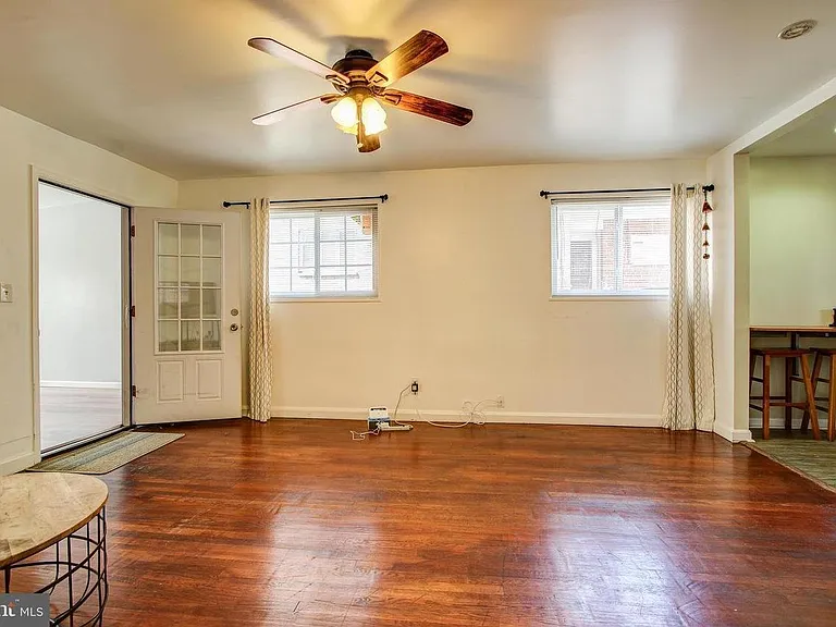 5260 Chillum Pl NE — Photo 4