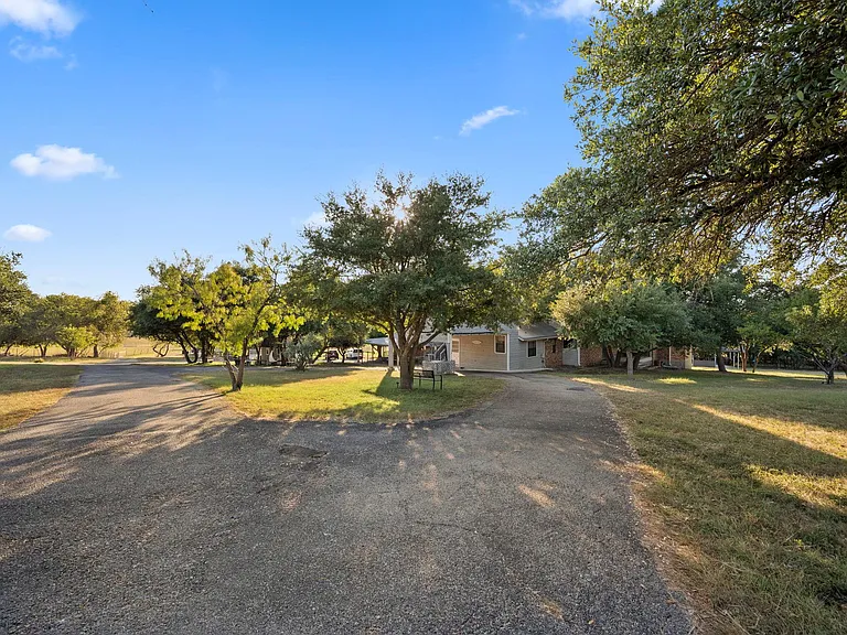 680 County Road 130 — Photo 3