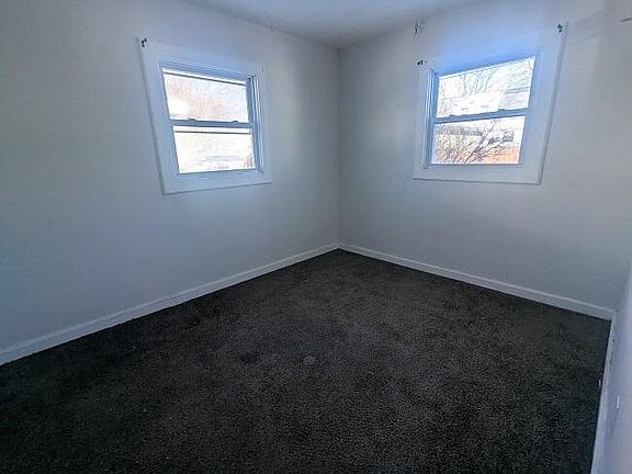 4th image of 3304 Sheffer Ave