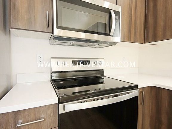5th image of 2472 Foothill Blvd #A