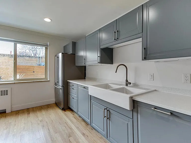 1245 Josephine St — Photo 2