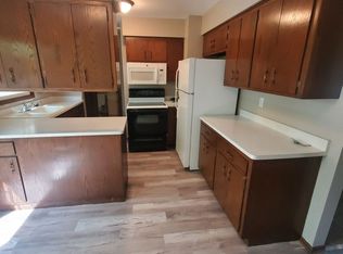 2901 Madison St #2903, Waukesha, WI 53188