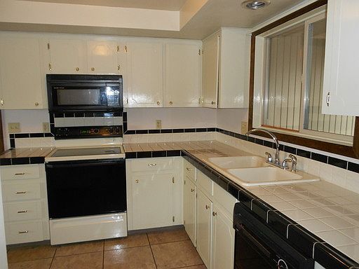 3rd image of 6818 NE 62nd Ct