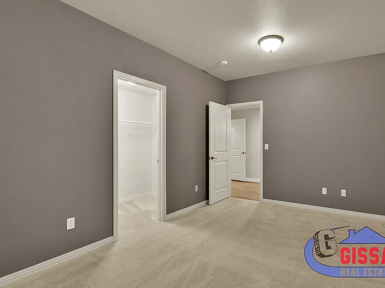 8109 Winding Passage Dr — Photo 40