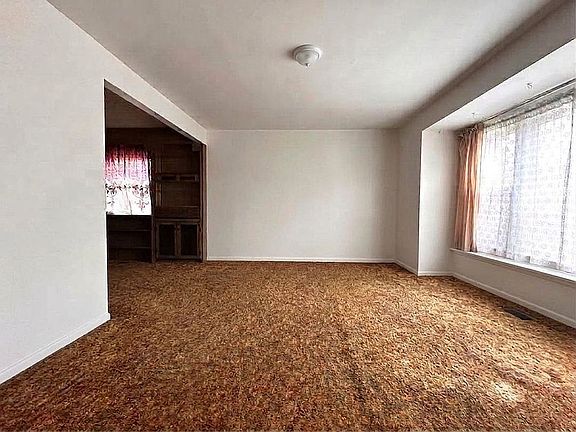 4th image of 200-30 39th Ave #1