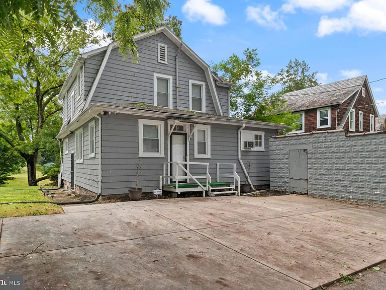 3904 Gwynns Falls Pkwy — Photo 22
