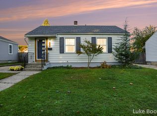 723 Powers Ave NW, Grand Rapids, MI 49504
