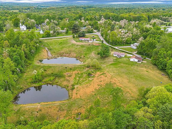 4th image of 1850 Mangus Rd