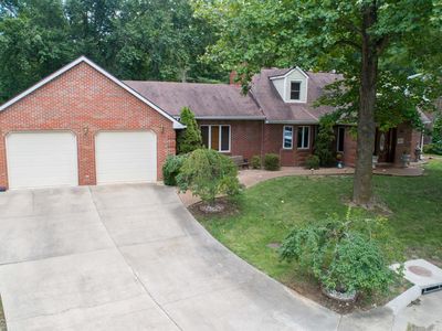 1017 Hawthorne Pkwy, Jefferson City, MO, 65109