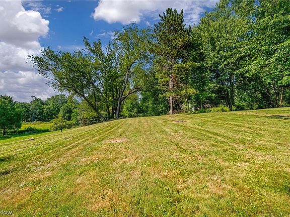 3rd image of 1955 Koons Rd