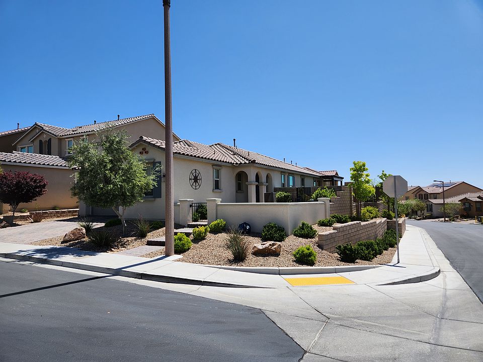 1st image of 12265 Los Mares Ln