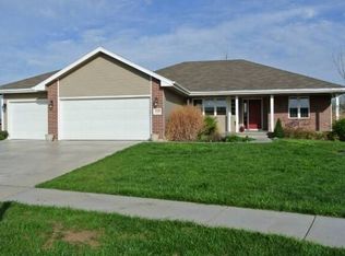 3321 SW Rolling Ct, Topeka, KS 66610
