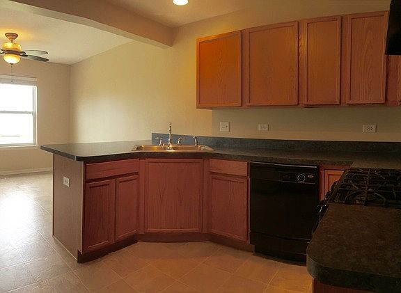 5th image of 21542 Loch Ln
