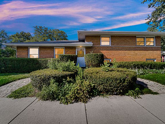 2nd image of 4647 Johnson Ave
