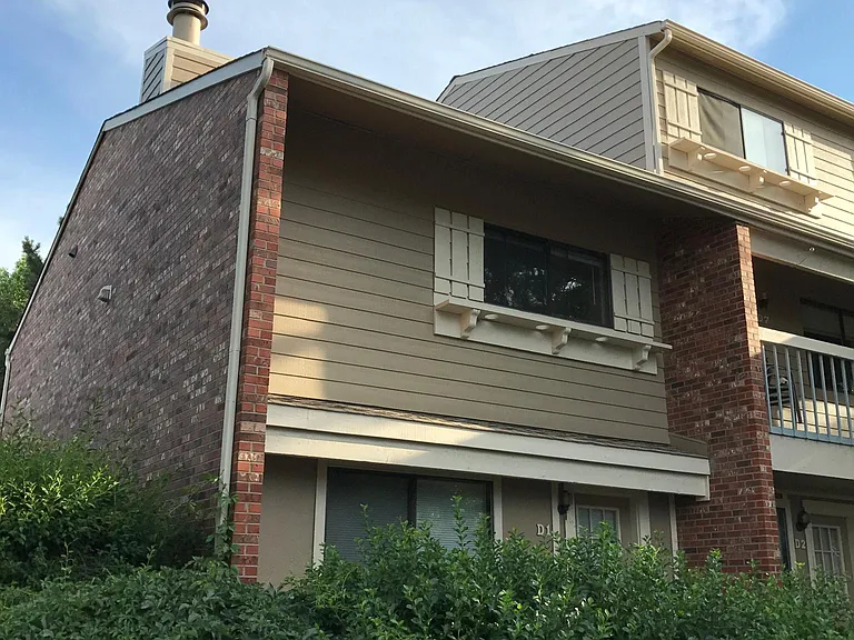 3480 Colorado Ave #D1 — Photo 2