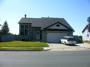 2115 N Sunset Dr, Layton, UT 84040