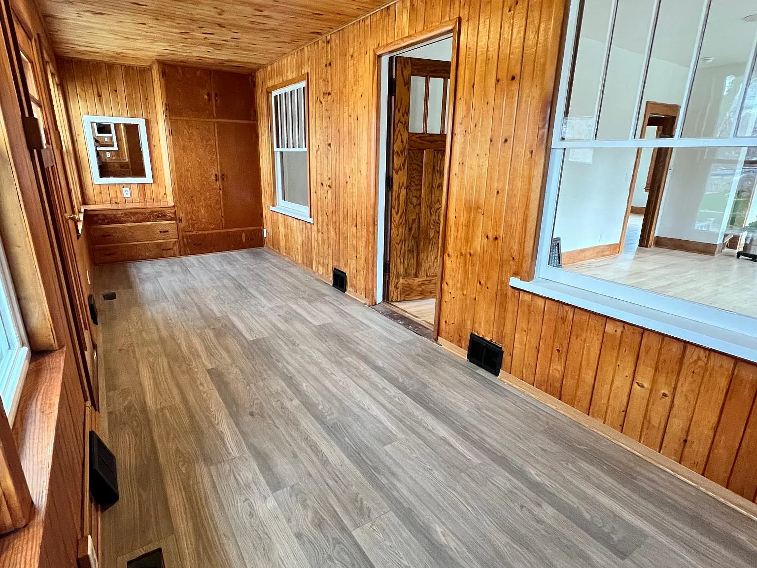 129 W Whittingham St — Photo 2