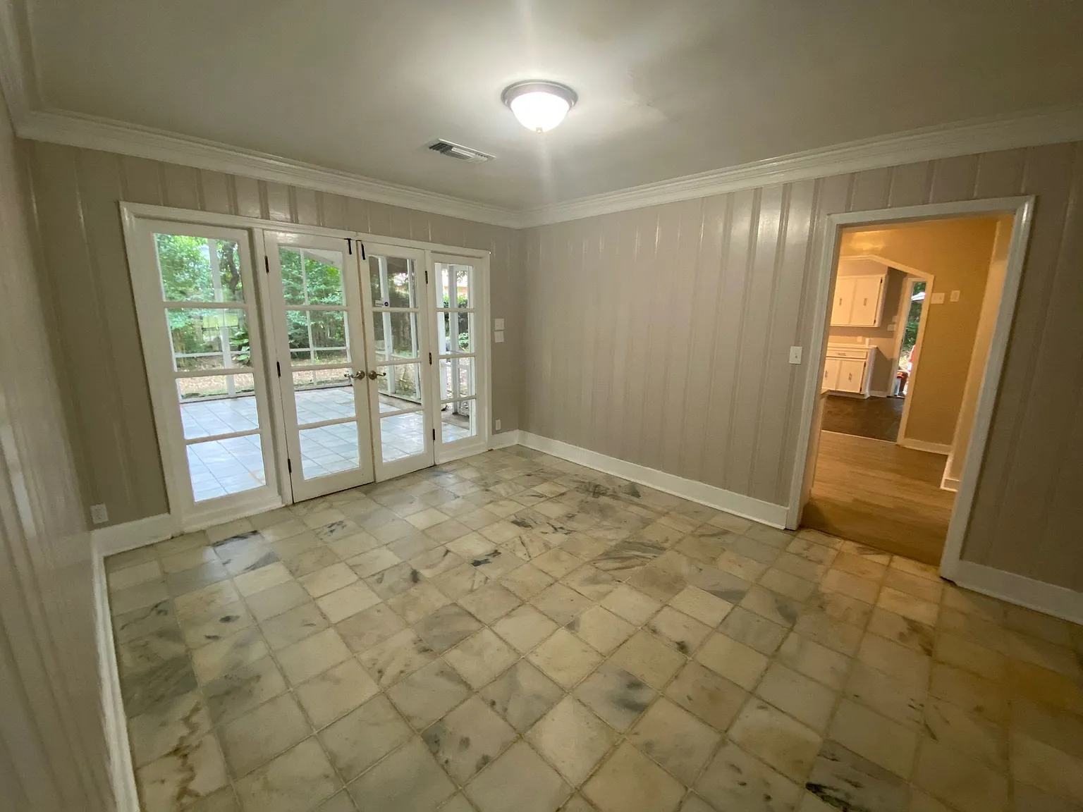 4 bed, 2280 sqft, $1,495 — Photo 4