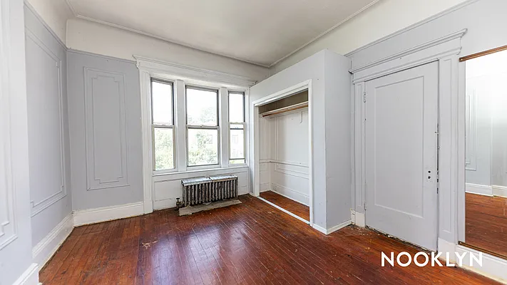 Rented by Nooklyn NYC LLC | media 22